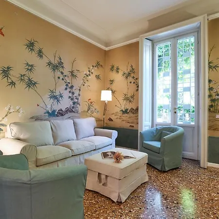 Villa Frascati With Garden - City Life Apartment *