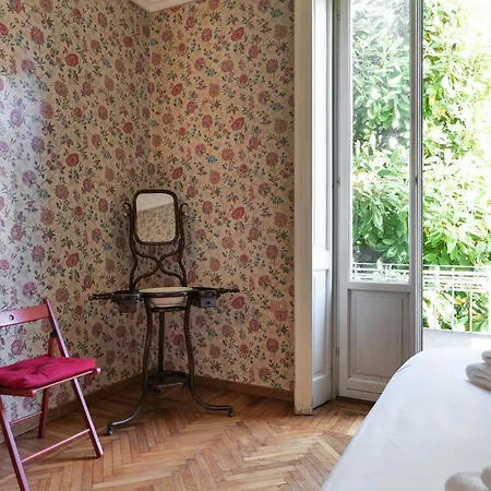 Villa Frascati With Garden - City Life Apartment *