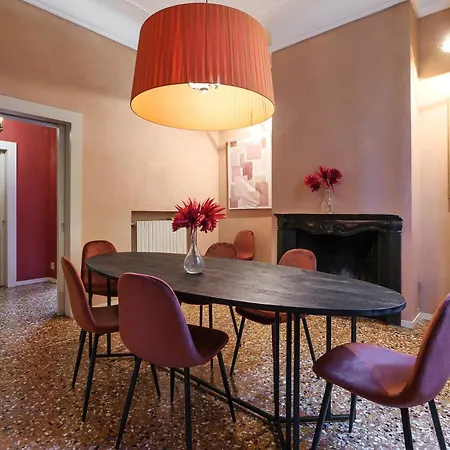 Villa Frascati With Garden - City Life